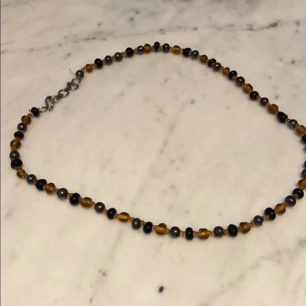 Choker necklace